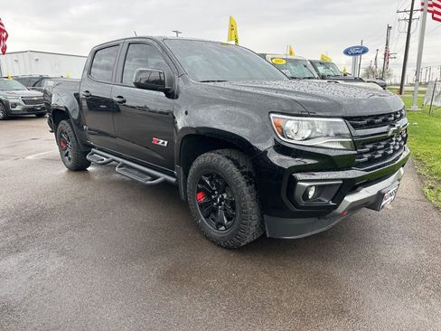 Used 2021 Chevrolet Colorado Z71 w/ Z71 Midnight Edition image 8