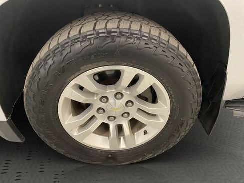 Used 2018 Chevrolet Tahoe LT AWD/4WD image 17