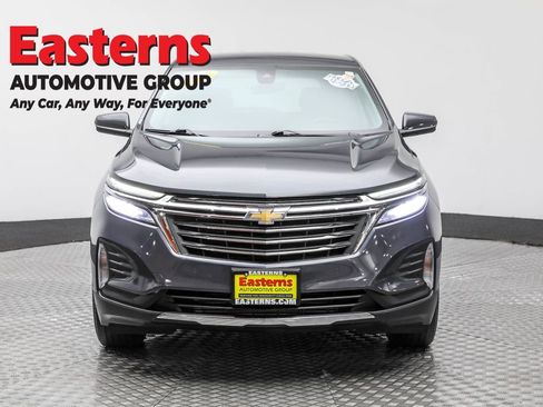 Used 2022 Chevrolet Equinox LT w/ LPO, Floor Liner Package image 2