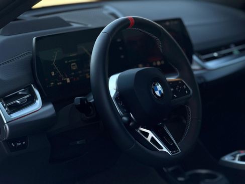 Used 2025 BMW X2 M35i AWD/4WD image 12