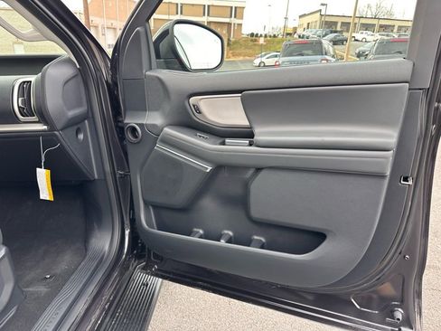 New 2026 Ford Expedition Active image 18