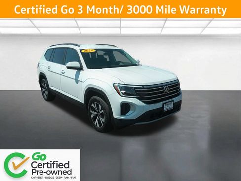 Used 2024 Volkswagen Atlas SE AWD/4WD image 1