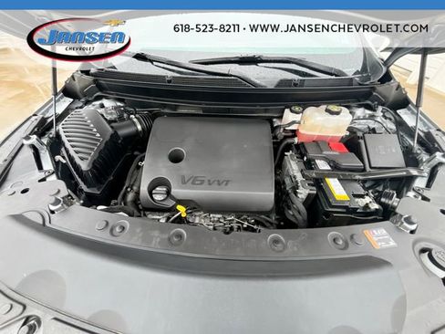 Used 2024 Buick Enclave Essence FWD image 29