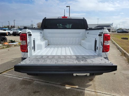 Certified 2024 Ford Maverick XL image 9