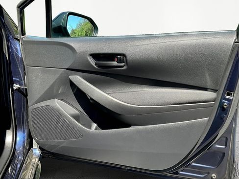 Used 2024 Toyota Corolla LE image 28