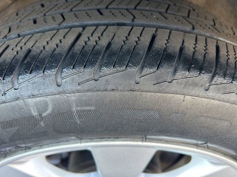 Used 2009 Toyota Camry XLE image 23