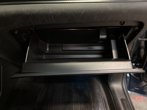 Used 2020 Ford Explorer ST w/ ST Street Pack image 25