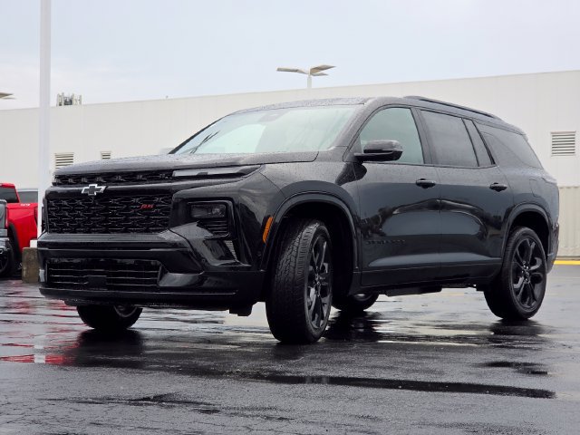 New 2027 Chevrolet Traverse RS w/ LPO, Floor Liner Package AWD/4WD image 14