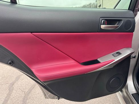 Used 2018 Lexus IS 350 F Sport image 25