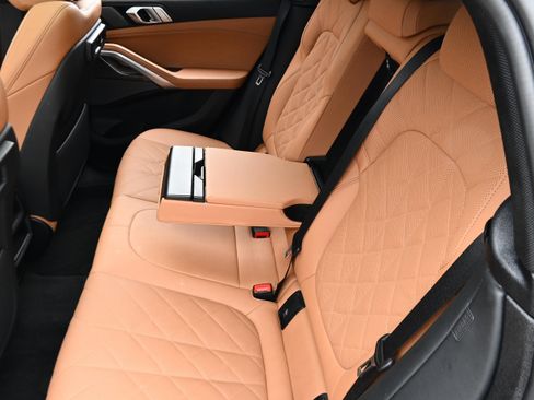 Certified 2023 BMW X6 xDrive40i w/ Parking Assistance Package image 11