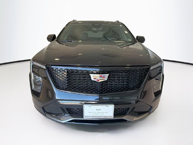 Certified 2024 Cadillac XT4 Sport AWD/4WD image 2