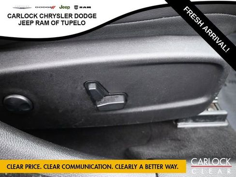 Used 2023 Chrysler 300 S image 47