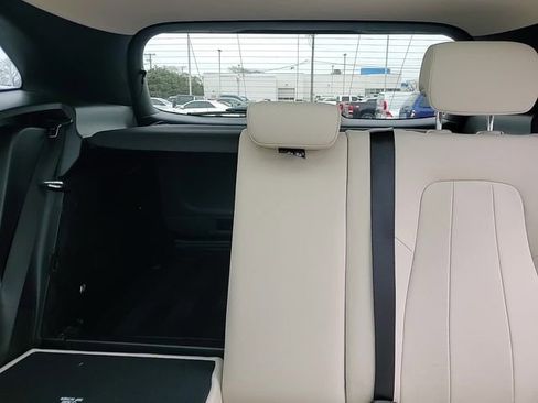 Used 2022 Mercedes-Benz GLA 250 4MATIC w/ Premium Package image 26