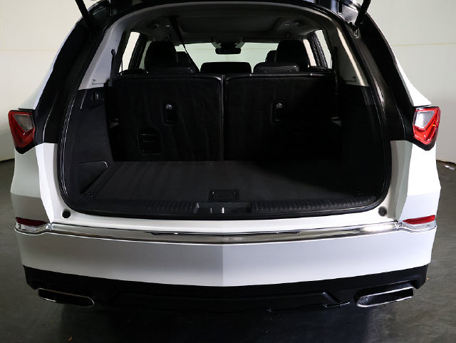 Certified 2024 Acura MDX SH-AWD image 29