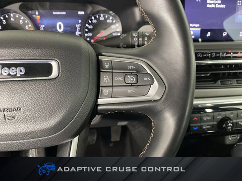 Used 2022 Jeep Compass Limited image 24