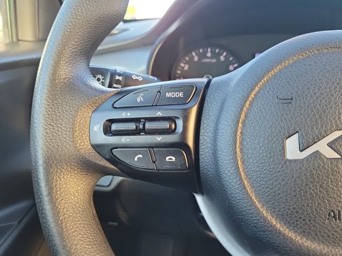 Used 2022 Kia Rio S image 15