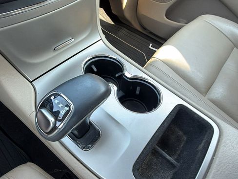 Used 2015 Jeep Grand Cherokee Limited RWD image 31