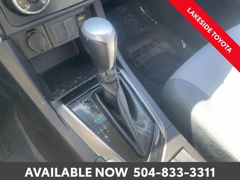 Used 2017 Toyota Corolla L image 29