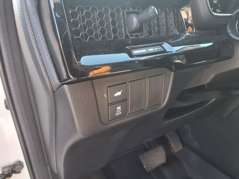 Used 2024 Honda CR-V EX-L image 9