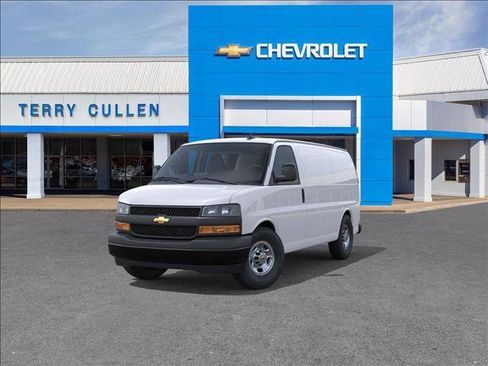 New 2025 Chevrolet Express 2500 w/ Driver Convenience Package image 8