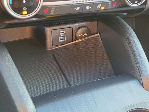 Certified 2022 Ford Escape SE w/ Convenience Package image 31