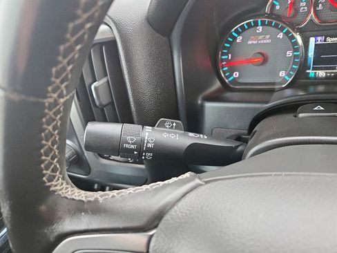 Used 2017 Chevrolet Silverado 1500 LT image 16