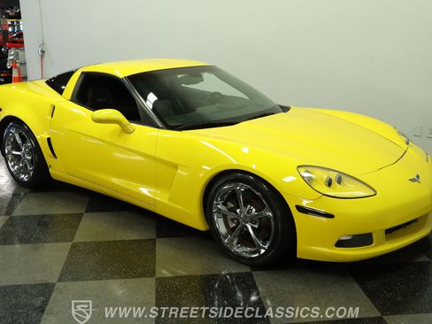 Used 2007 Chevrolet Corvette Coupe RWD image 14