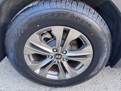Used 2014 Hyundai Santa Fe Sport w/ Technology Package 04 FWD image 35