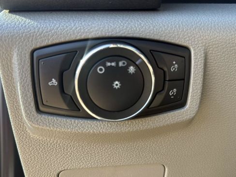 Used 2021 Ford F250 XL AWD/4WD image 15