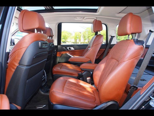 Used 2022 BMW X7 xDrive40i w/ Executive Package AWD/4WD image 15