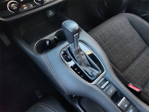 Used 2023 Honda HR-V Sport image 17