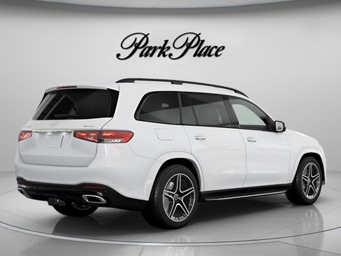 New 2026 Mercedes-Benz GLS 450 450 image 21