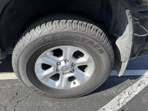 Used 2024 Toyota 4Runner SR5 image 7