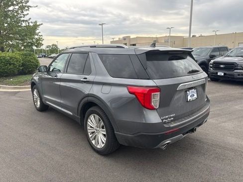 Used 2021 Ford Explorer Limited w/ Equipment Group 301A AWD/4WD image 4