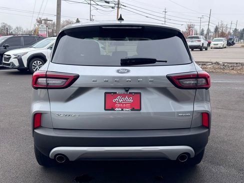 Used 2023 Ford Escape Active image 4