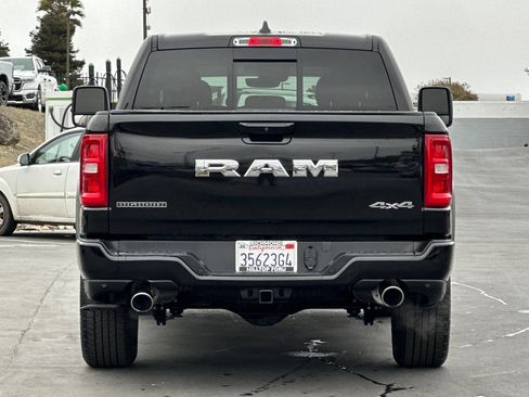 Used 2025 RAM 1500 Big Horn AWD/4WD image 5