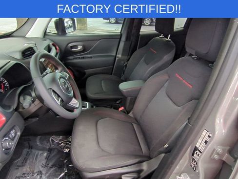 Certified 2023 Jeep Renegade Trailhawk AWD/4WD image 16