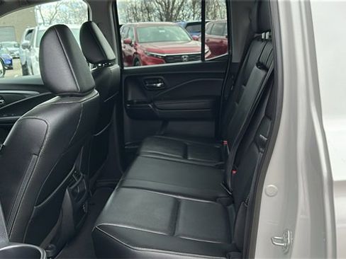 Used 2023 Honda Ridgeline RTL-E image 23