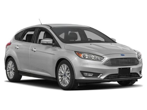 Used 2015 Ford Focus Titanium FWD image 6