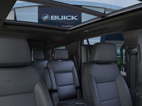 New 2026 GMC Yukon Denali w/ Denali Reserve Package image 24