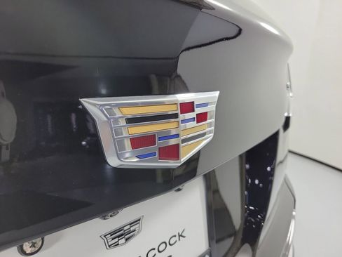 Certified 2023 Cadillac XT4 Sport w/ Cold Weather Package image 7