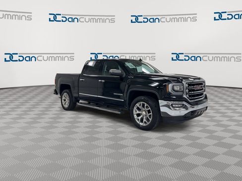 Used 2018 GMC Sierra 1500 SLT image 2