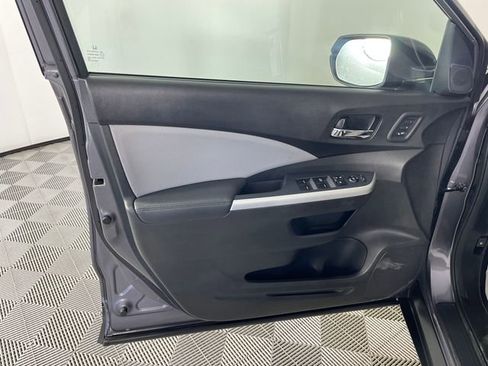 Used 2016 Honda CR-V Touring image 17