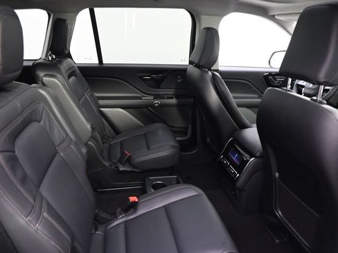 New 2026 Lincoln Aviator Reserve w/ Jet Appearance Package AWD/4WD image 18