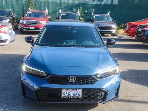 Used 2025 Honda Civic Sport image 2