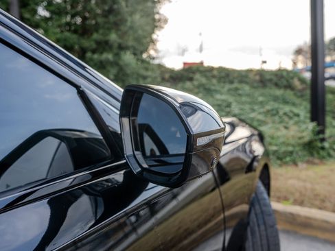 Used 2024 BMW i7 eDrive50 w/ M Sport Package image 31