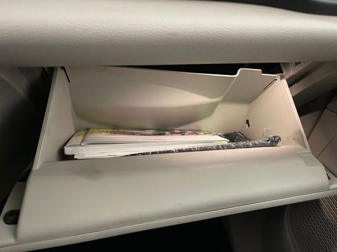 Used 2019 Chrysler Pacifica Touring Plus image 27