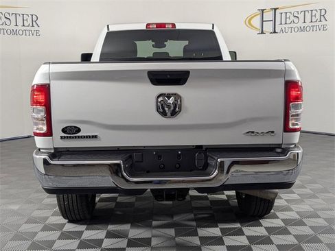 Used 2024 RAM 3500 Big Horn image 6