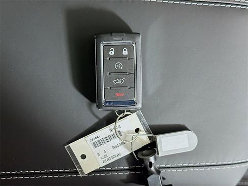 New 2025 Jeep Grand Cherokee Overland image 20