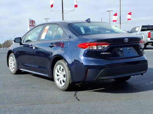 New 2026 Toyota Corolla LE image 4